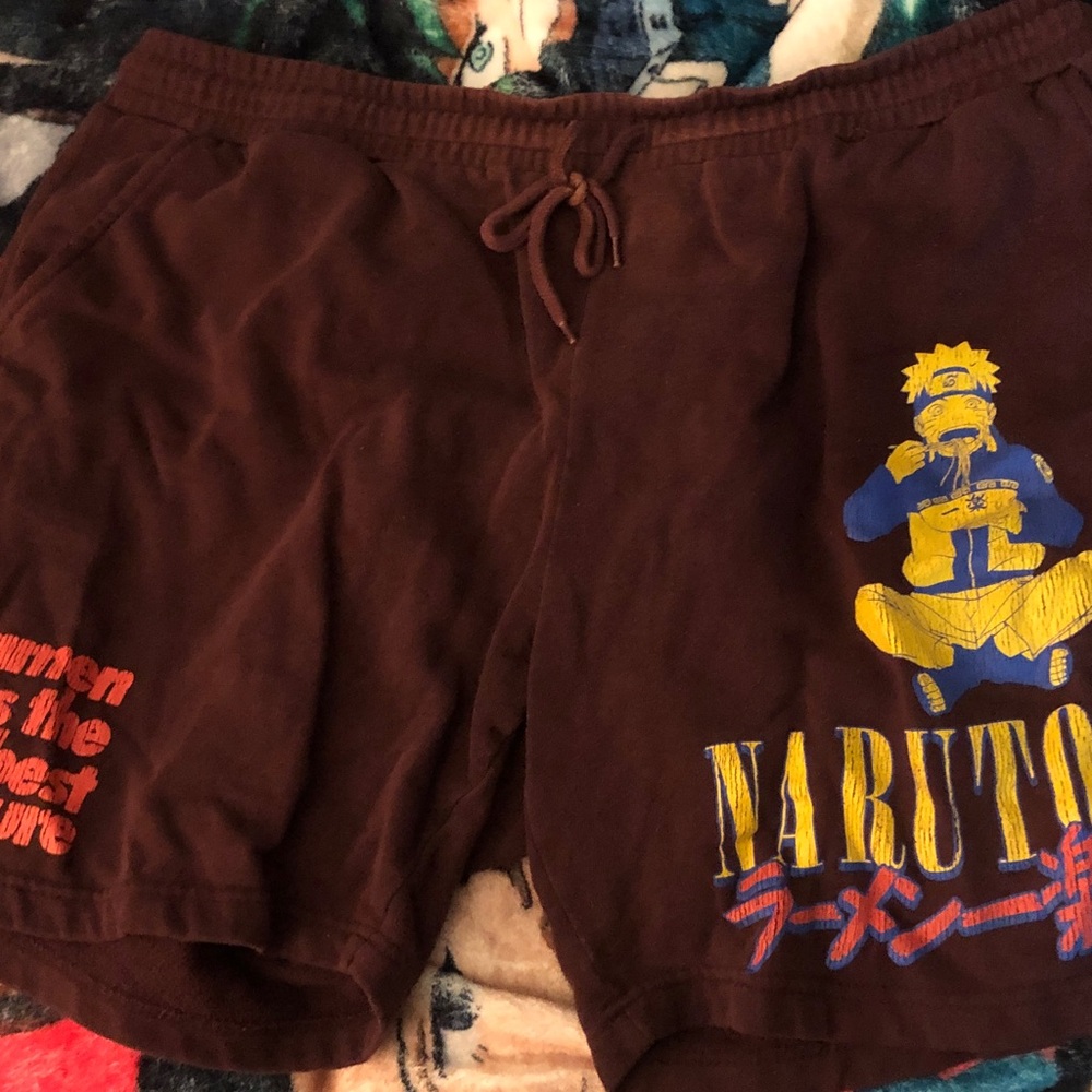 Naruto Graphic Lounge Shorts in Deep Brown